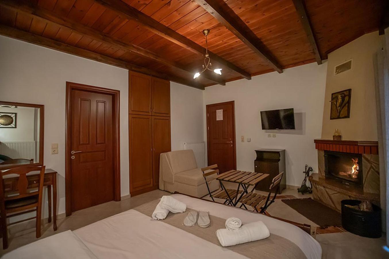 Guesthouse Moúcha エクステリア 写真
