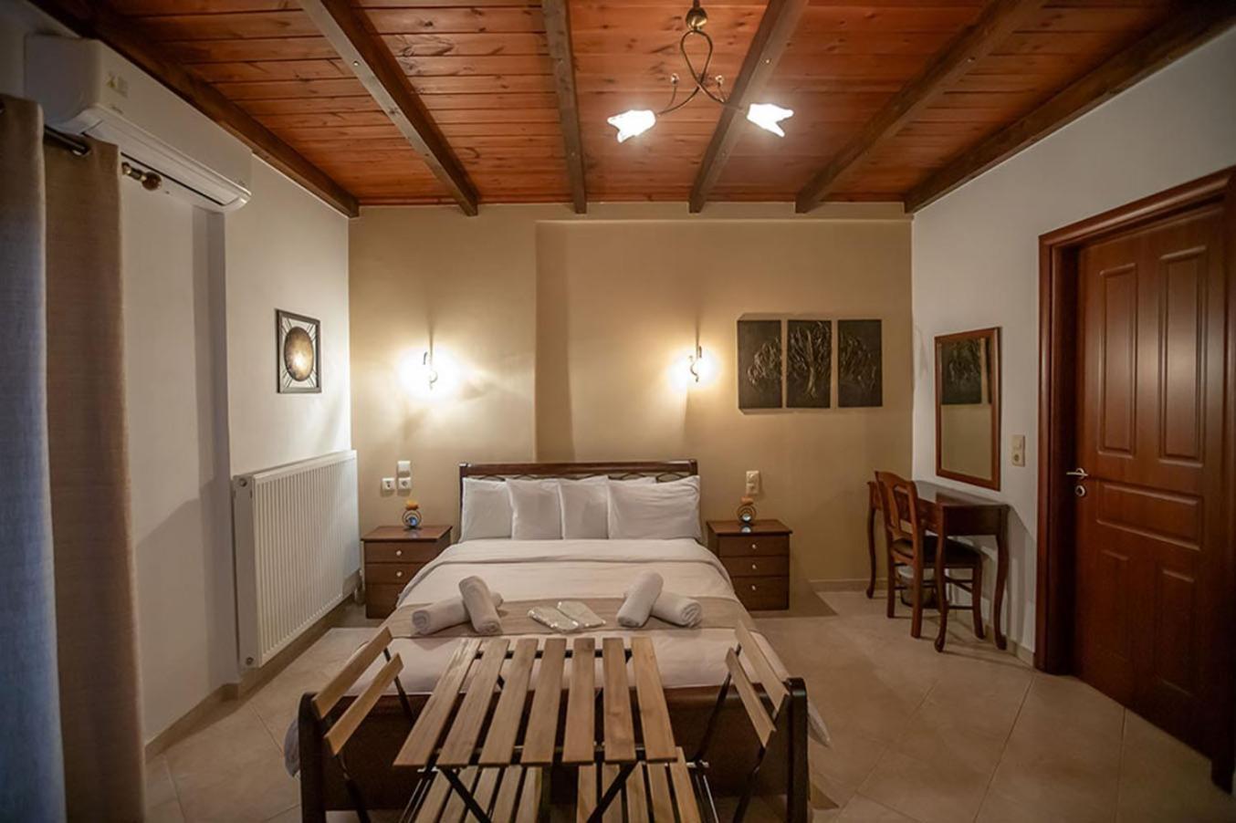 Guesthouse Moúcha エクステリア 写真